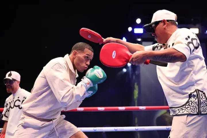 David Benavidez Media Workout 11192025
