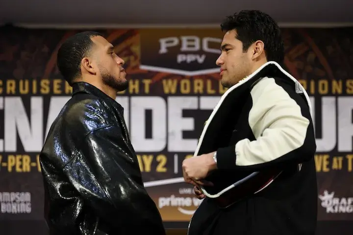 David Benavidez and Gilberto Ramirez face off at the opening press conference for their May 2 cruiserweight unification fight. (February 21, 2026)