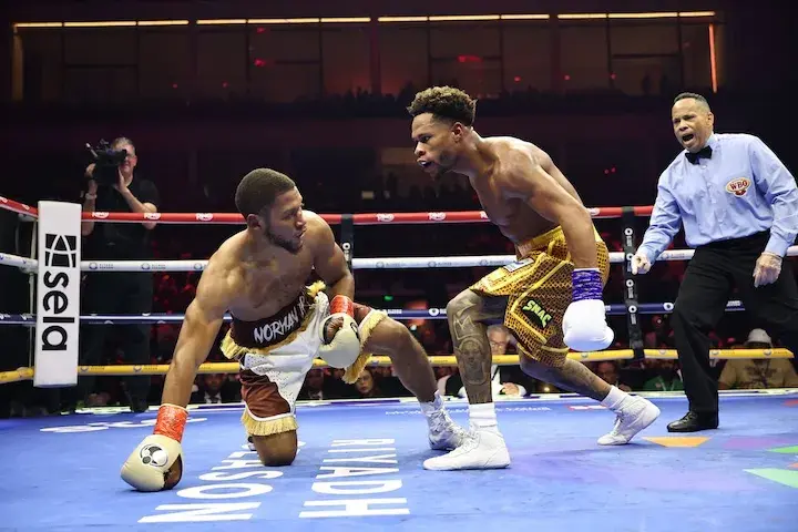 Devin Haney Brian Norman Jnr 11222025
