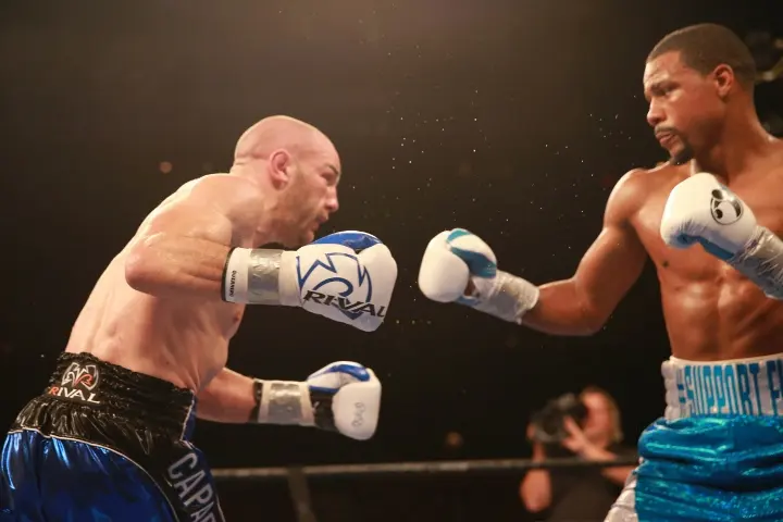 Dirrell Caparello Fight