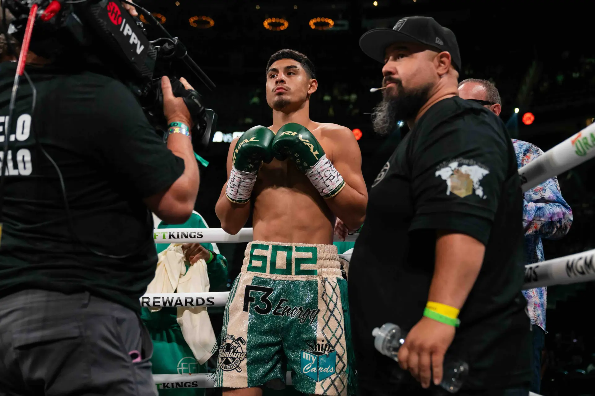 Elijah Garcia Vs Armando Resendiz Fight