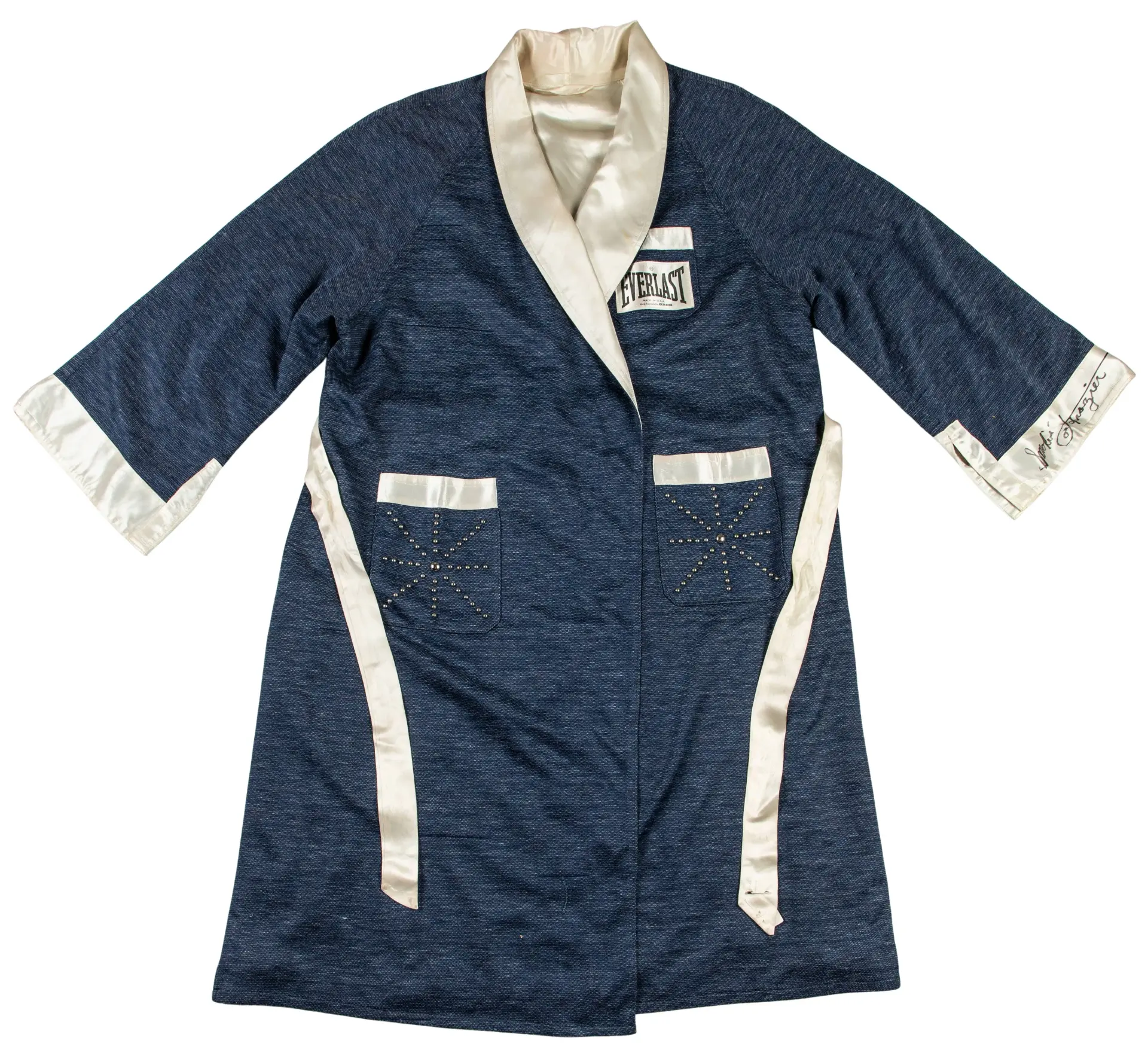 Joe Frazier's robe from the Thrilla in Manilla is going under the hammer