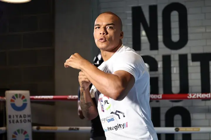 Fabio Wardley works out for the cameras in 2025