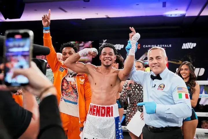 Hendri Cedeno celebates after a victory.