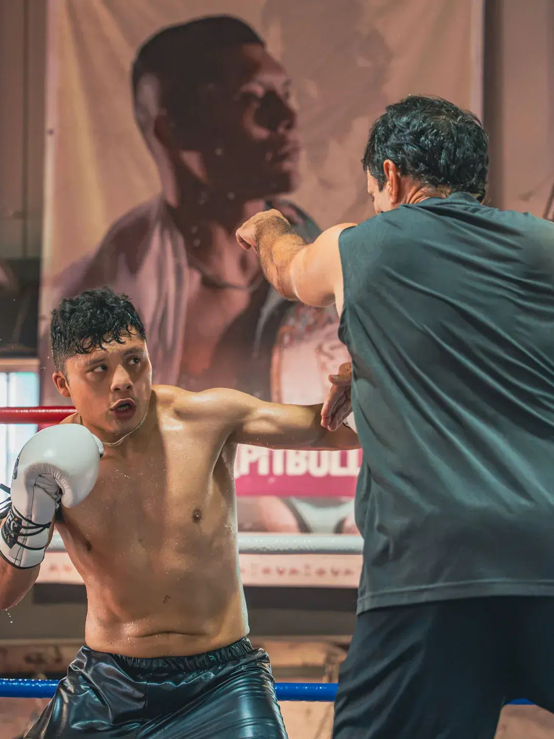 Isaac 'Pitbull' Cruz prepares for his September 2026 shodown with Nestor Bravo