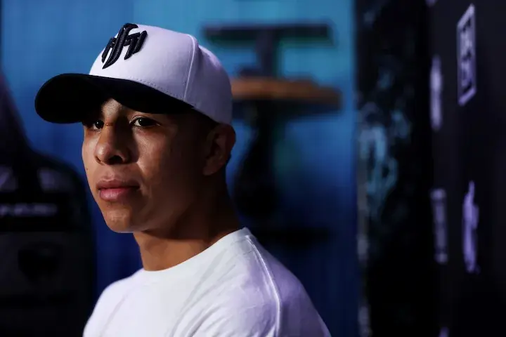 Jaime Munguia at the media workout ahead of his fight with Armando Resendiz. (April 16, 2026)