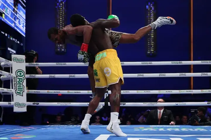 Khalil Coe slams Jesse Hart to the ground in a fight that took place on January 24, 2026