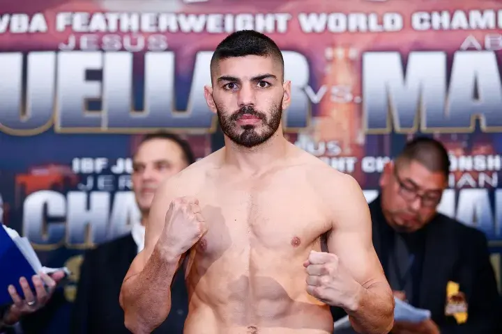 Lr Weigh In Leonardo Zappavigna
