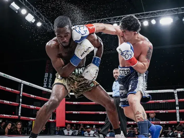If Lester Martinez (right) can get past Immanuwel Aleem on March 21, he could be in line for a massive matchup: the winner of Saul "Canelo" Alvarez-Christian Mbilli.