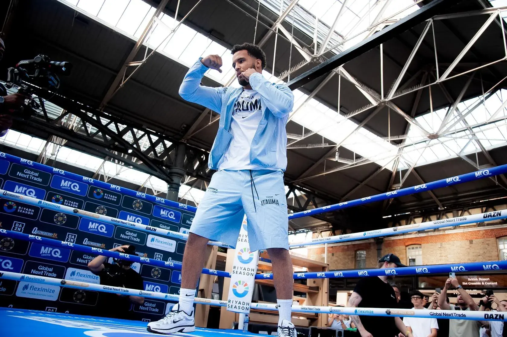 Moses Itauma in London, throwing some shapes, ahead of his bout with Filip Hrgovic in August 2026
