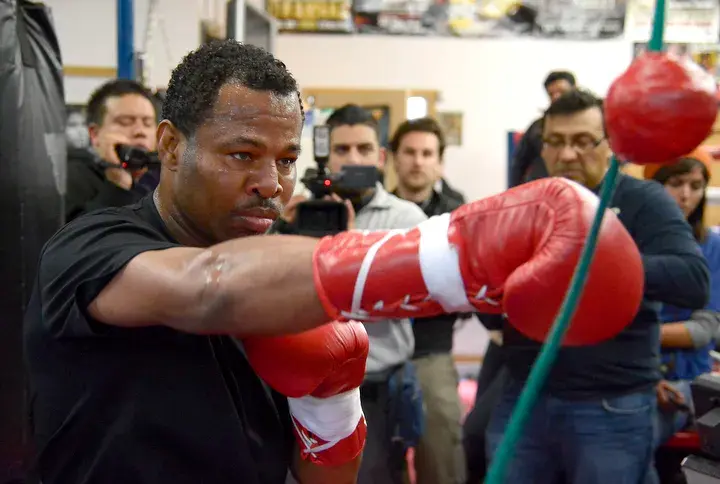 De La Hoya-Mosley, 25 years later: ‘Like something out of a movie’