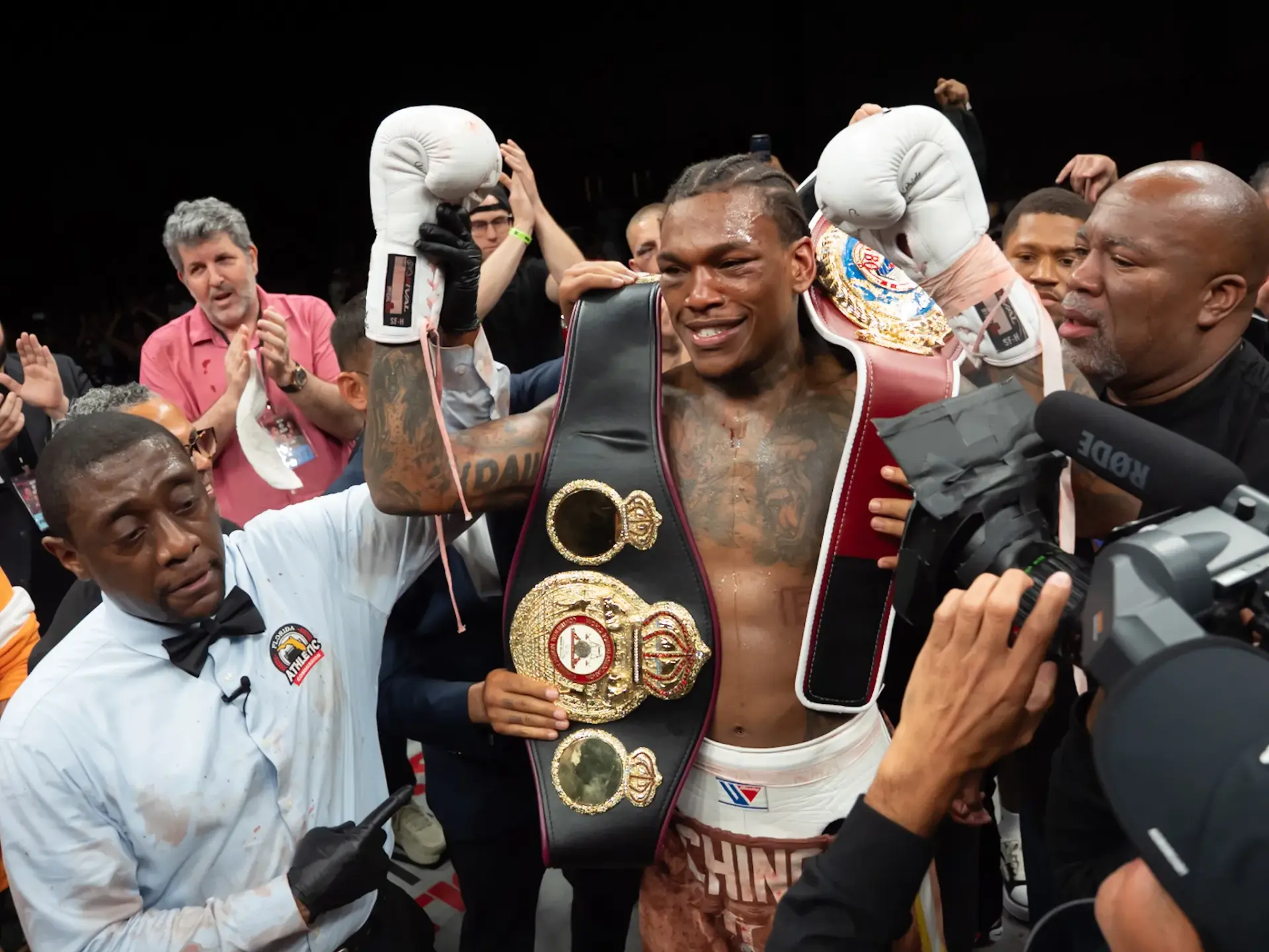 Najee Lopez celebrates his heroic win over Gallegos