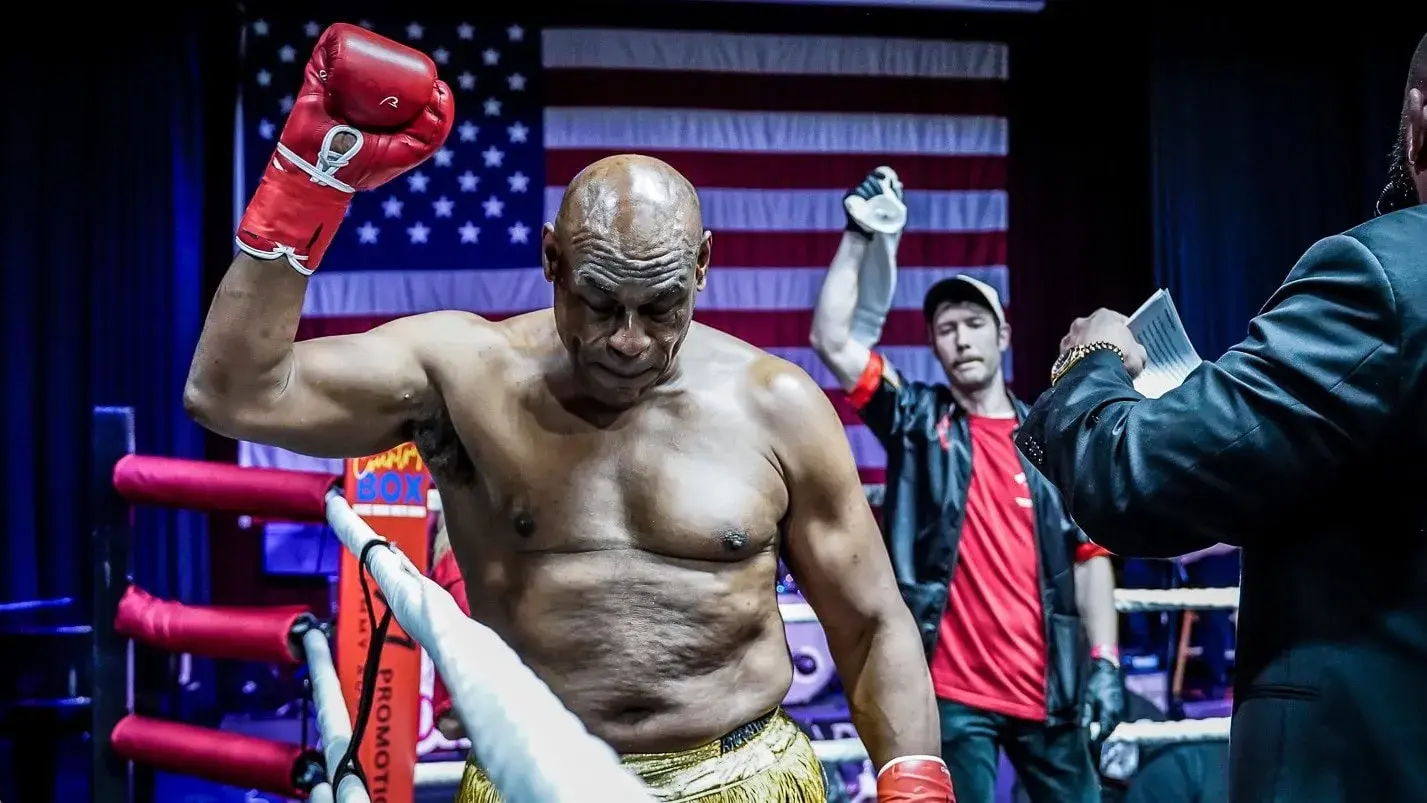 Oliver McCall in the ring at the age of 60 in 2025