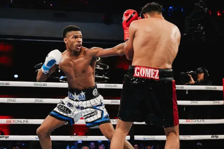 Omari Jones (left) lands a jab on Christian Gomez. (March 21, 2026)