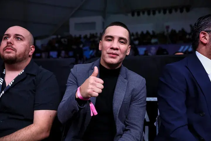 Oscar Valdez at the Christian Medina-Adrian Curiel fight card in Guadalajara, Mexico