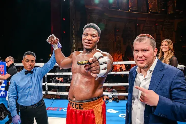 Pryce Taylor celebrates after outpointing Michael Polite-Coffie on December 20, 2025.