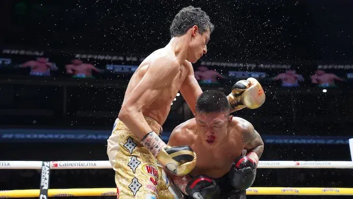 Rafael Espinoza TKO11 Arnold Khegai 111625