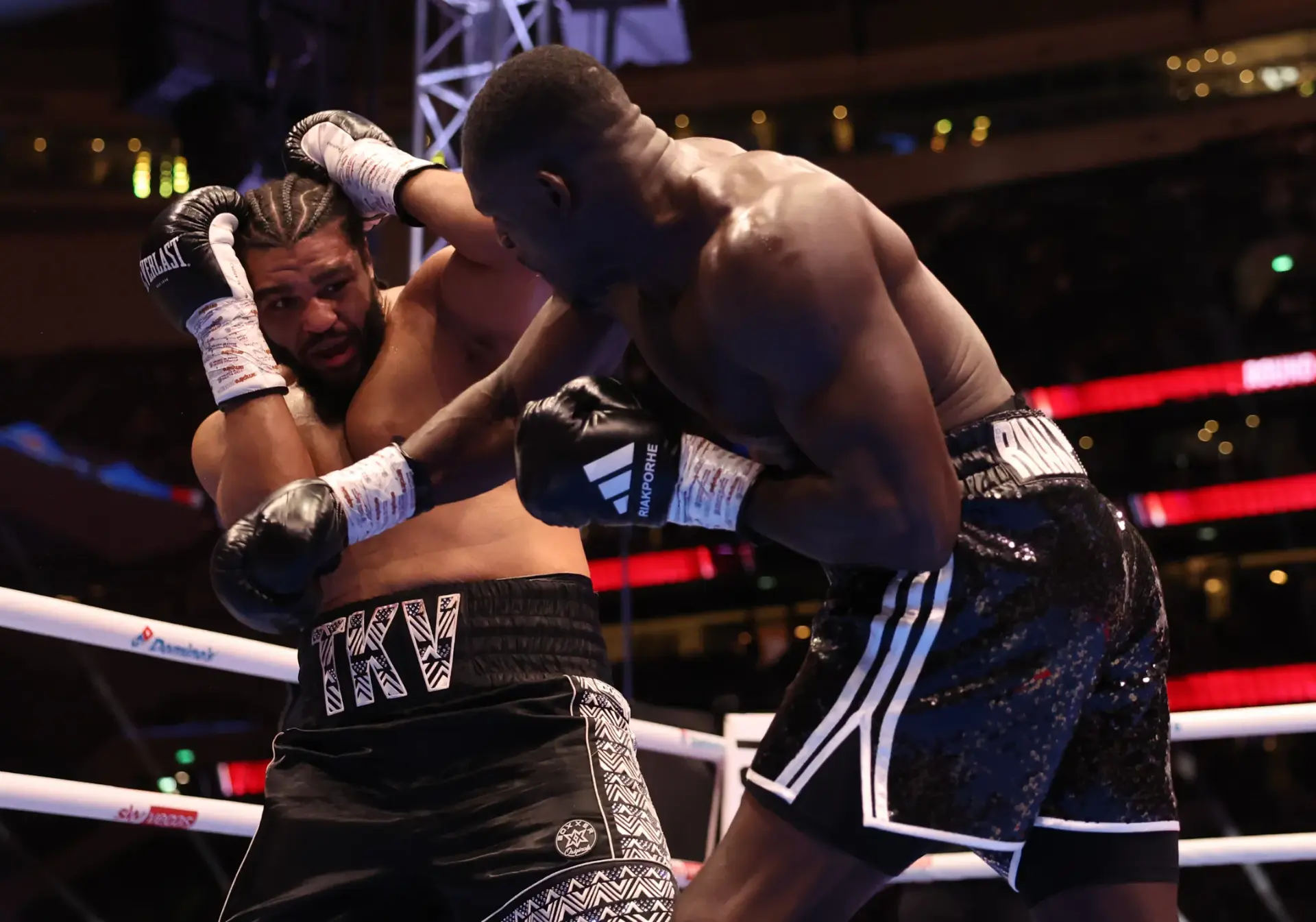 Richard Riakporhe stopped the Richard Riakporhe in five rounds at the Tottenham Hotspur Stadium