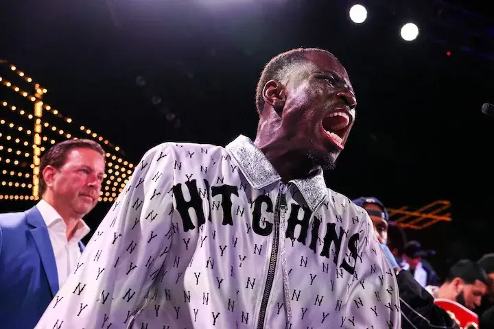 Richardson Hitchins, with manager Keith Connolly in the background, ahead of his 2025 victory over George Kambosos Jnr