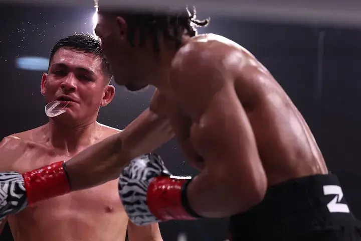 Robert Meriwether (right) lands a right-hand on Cesar Correa (left), on January 23, 2026.