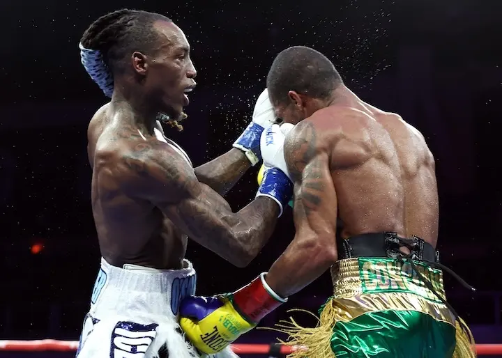 O’Shaquie Foster beats Robson Conceicao, this time officially