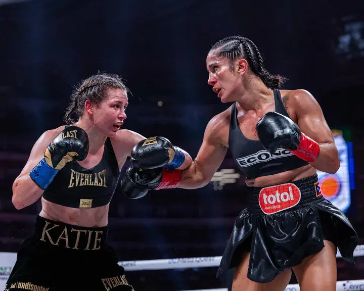 BoxingScene Female Fight of the Year: Katie Taylor-Amanda Serrano II