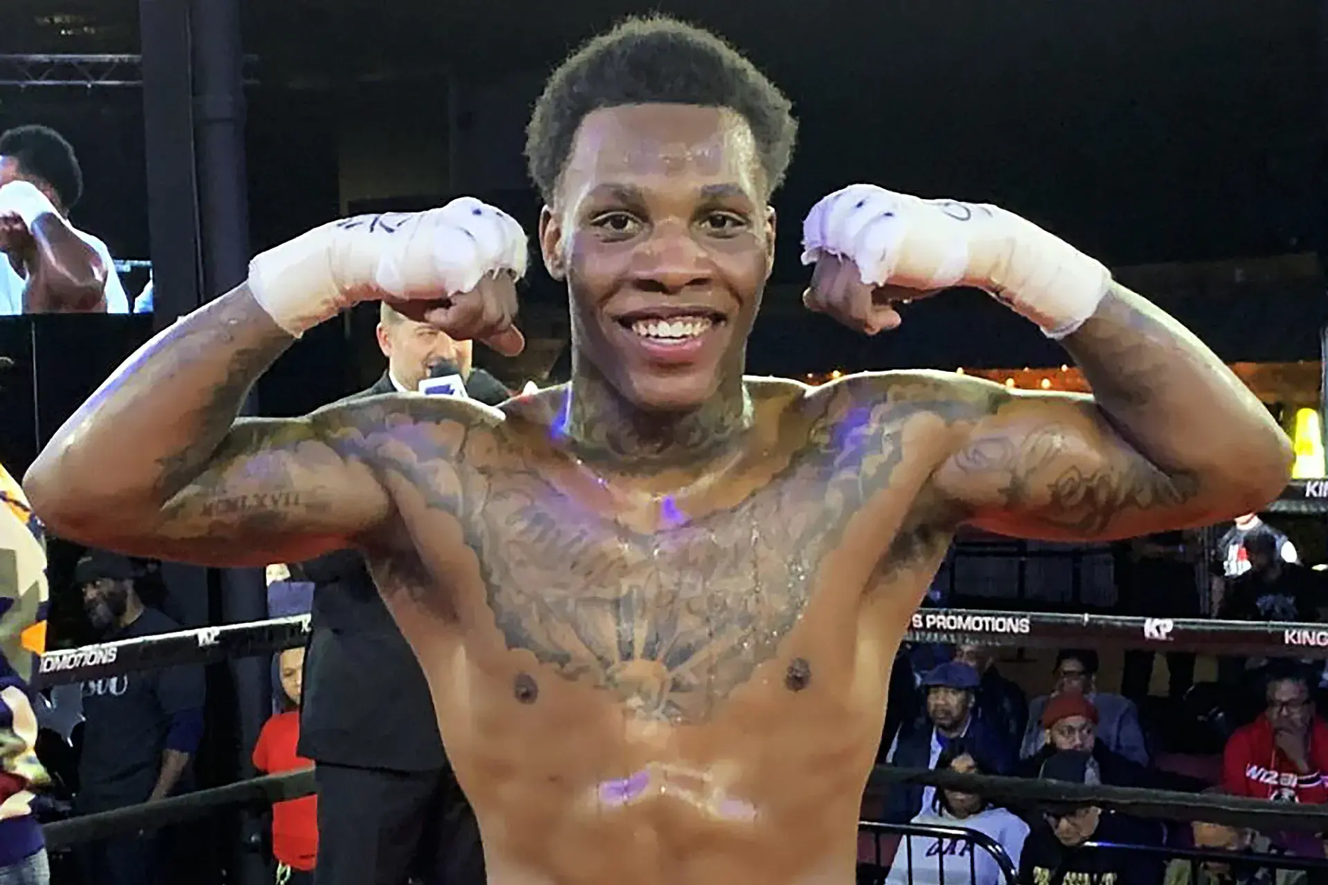 Shinard Bunch Flexes After Win