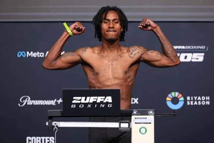 Tony Hirsch Jnr makes weight for his bout against Robert Meriwether. (April 4, 2026)