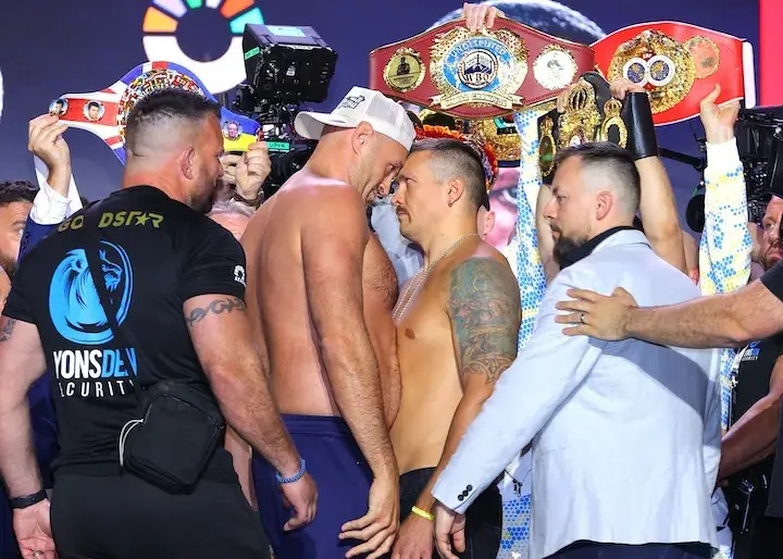 Tyson Fury Vs Oleksandr Usyk Faceoff