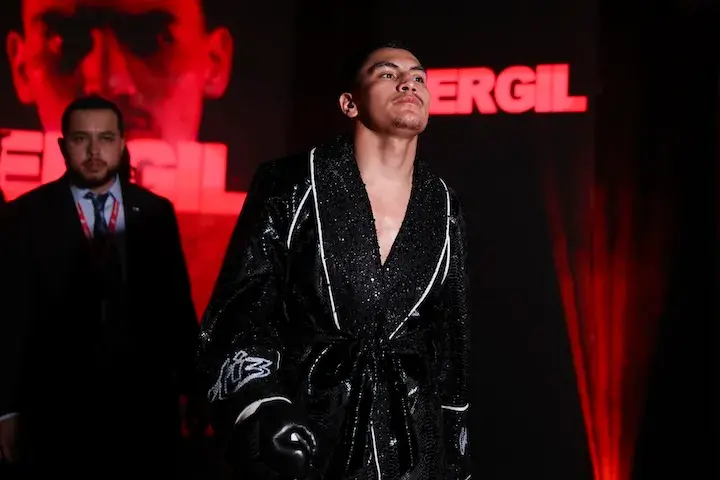 A robed Vergil Ortiz walks to the ring for his boxing match with Erickson Lubin on November 8, 2025.