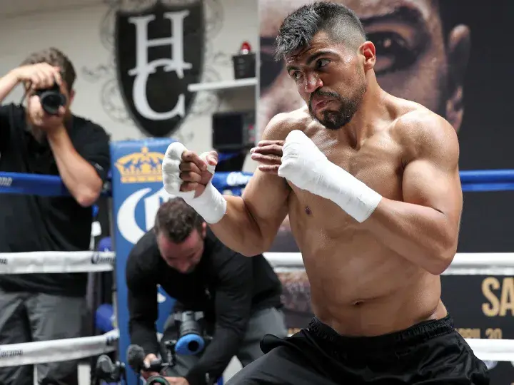 Victor Ortiz is preparing to fight again