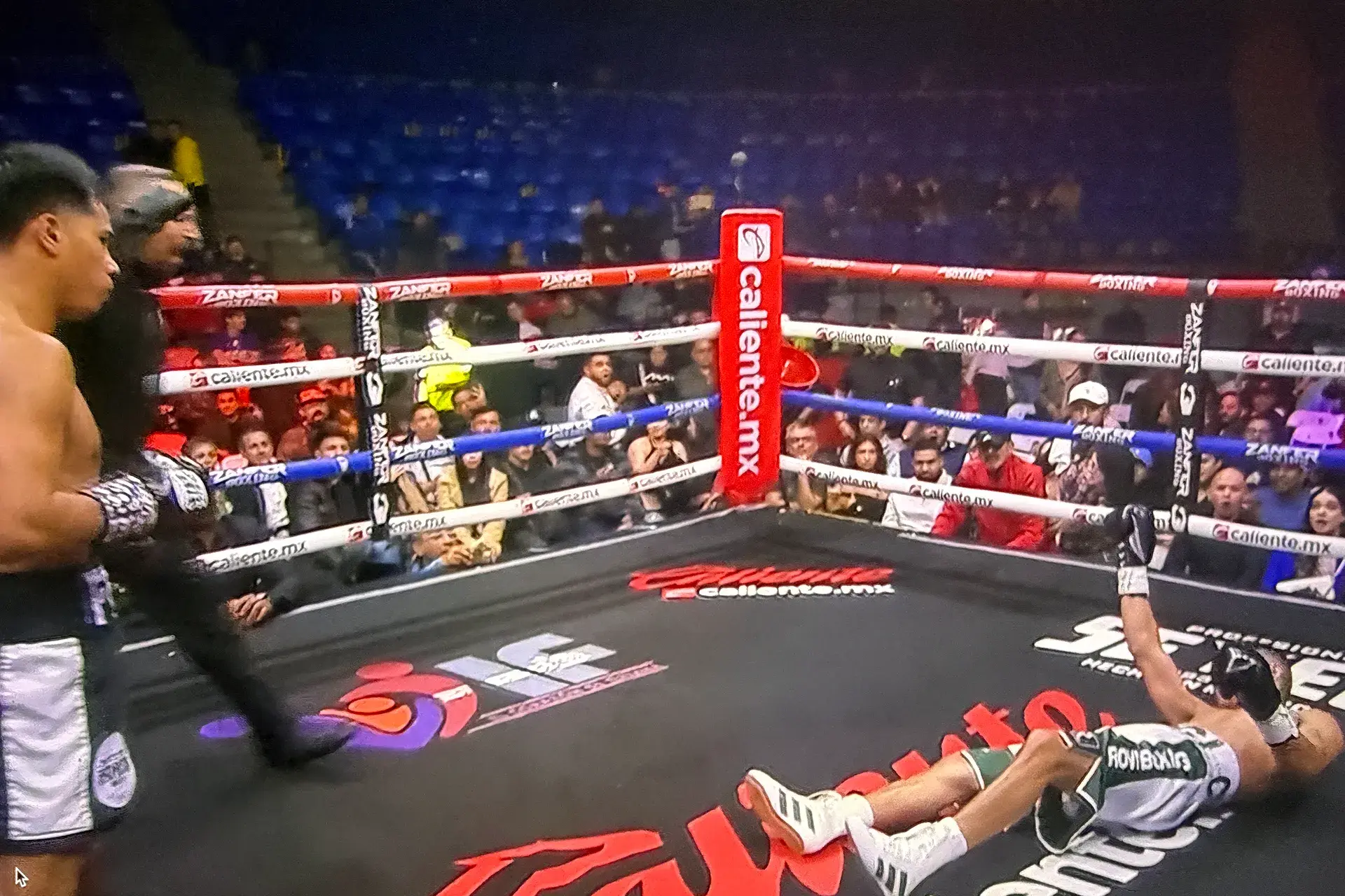Yahir Frank scores a surprising first-round knockout win over Argi Cortes in their boxing match on December 20, 2025.