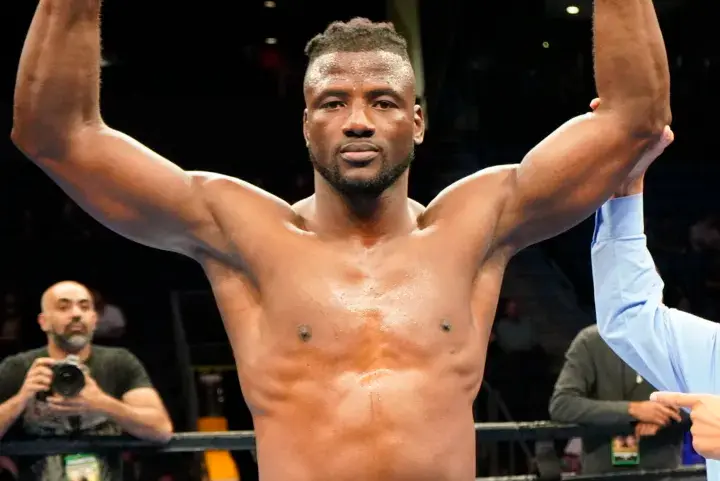 Ajagba Jones Fight