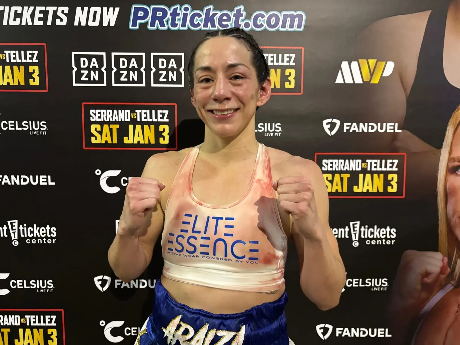 Alexis Araiza Mones is all smiles after defeating Ebanie Bridges on January 3, 2026.