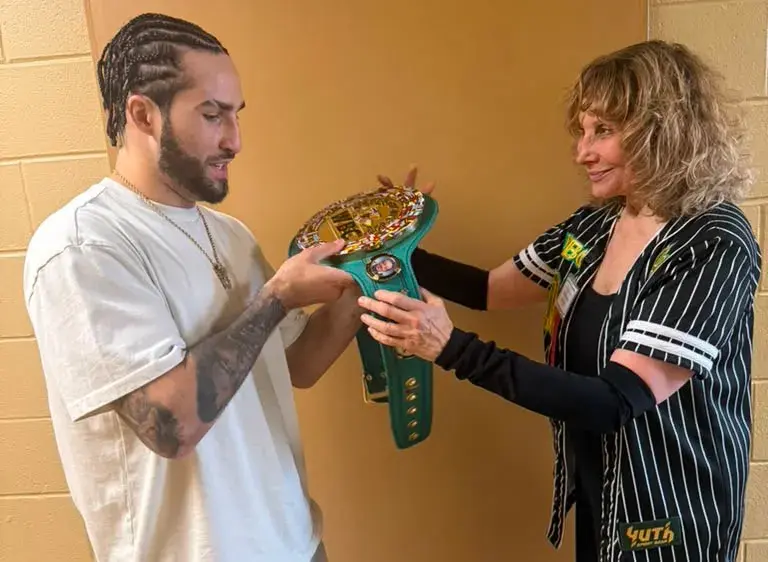Jill Diamond of the WBC presents Walsh with his honorary belt