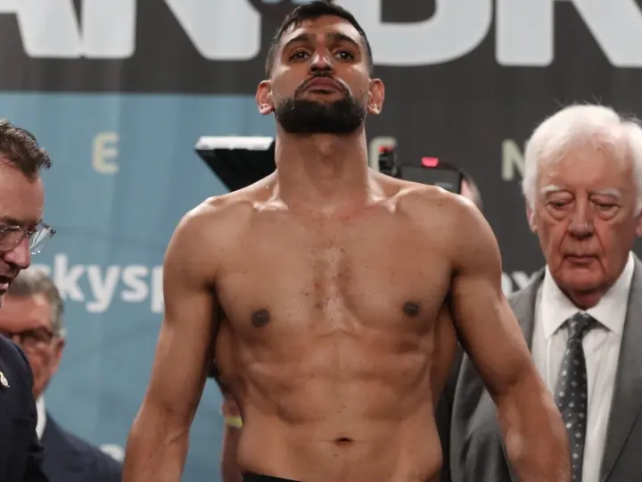Amir Khan
