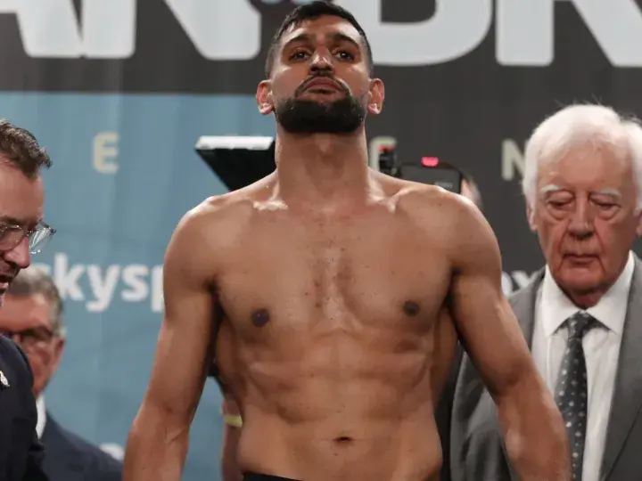 Amir Khan