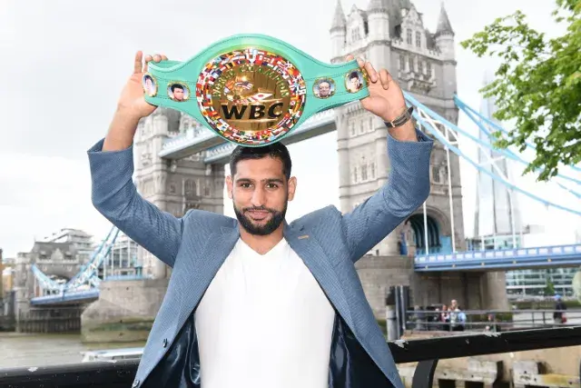 Amir Khan