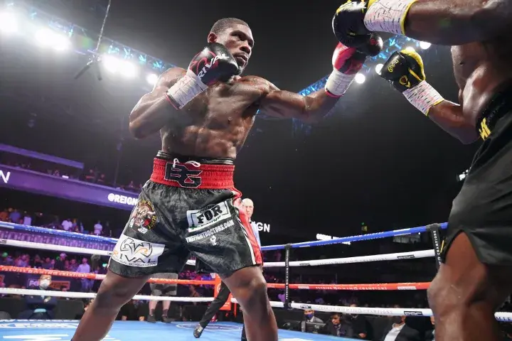 Apochi Glanton Fight