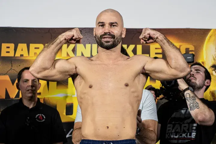 Artem Lobov