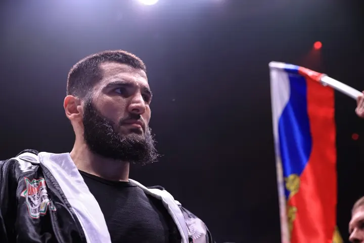 Artur Beterbiev