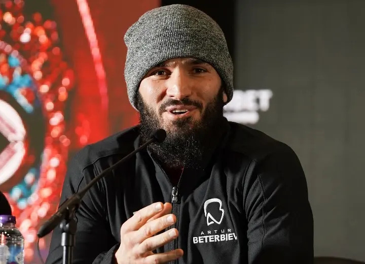 Artur Beterbiev