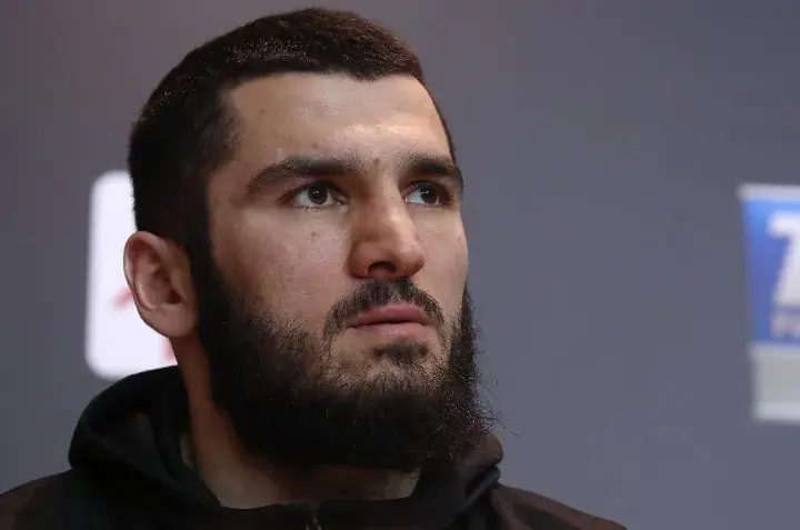 Artur Beterbiev