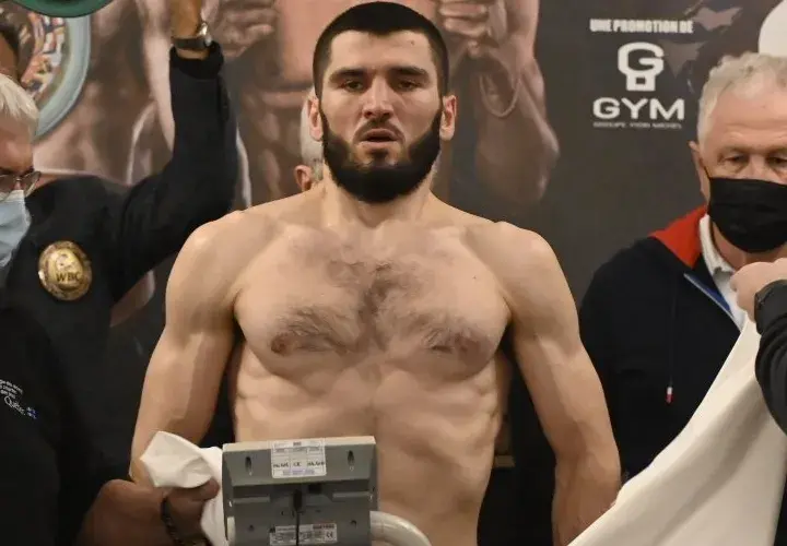 Artur Beterbiev