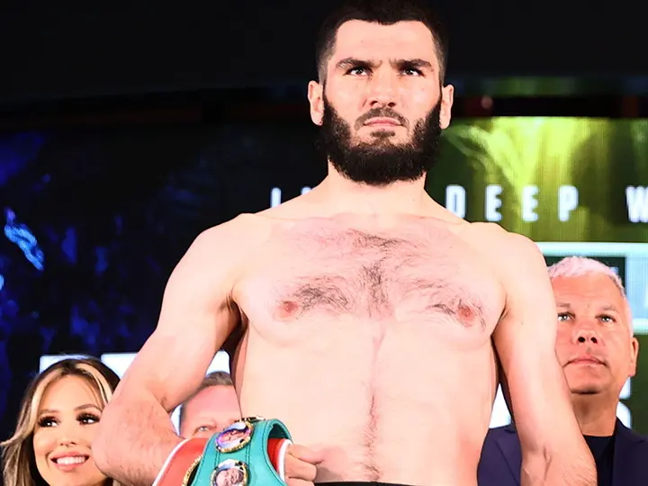 Artur Beterbiev