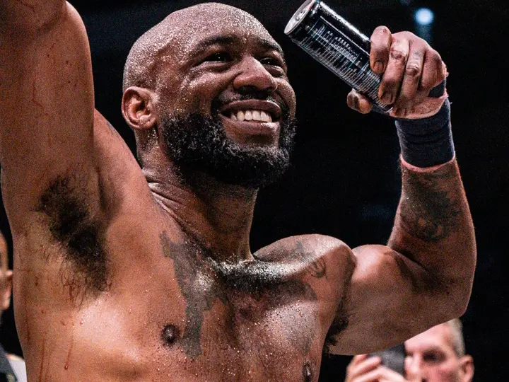Austin Trout Bare Knuckle