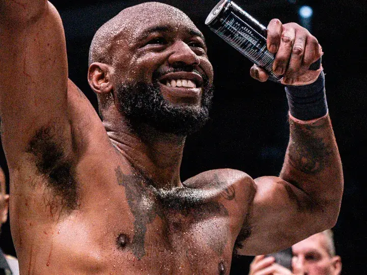 Austin Trout Bare Knuckle