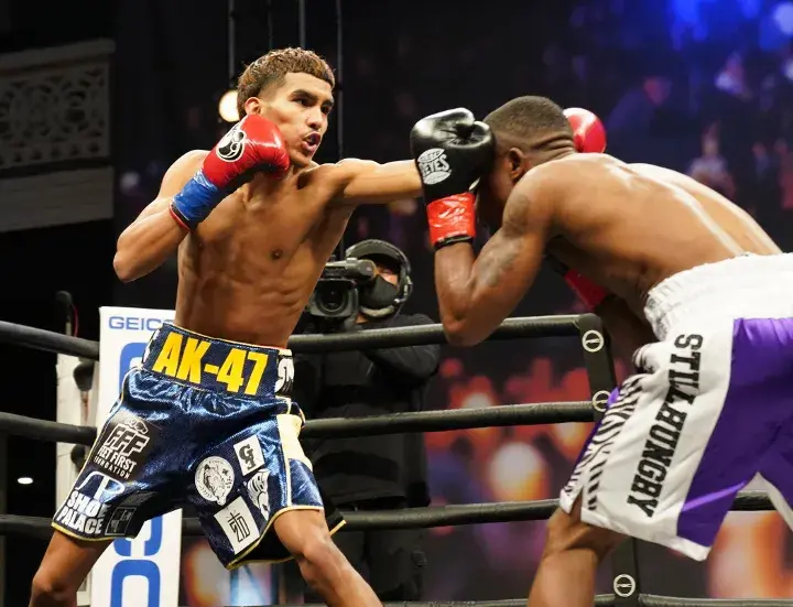 Barrientes Lawson Fight