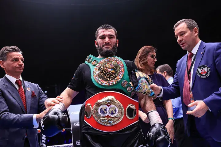 Beterbiev Deines Fight