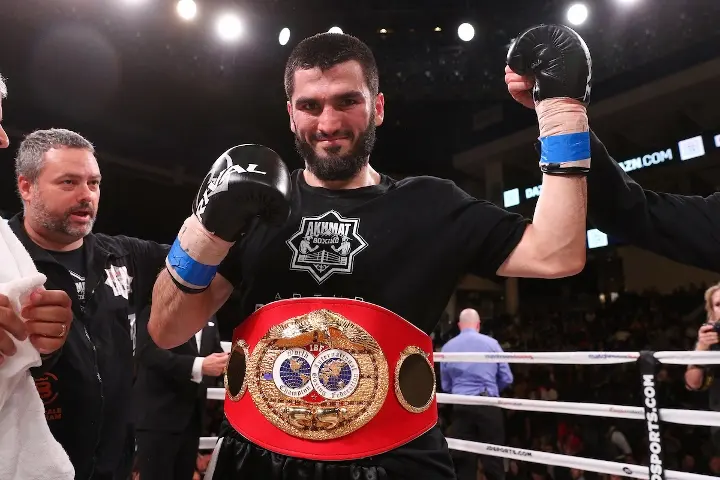 Beterbiev Johnson Fight